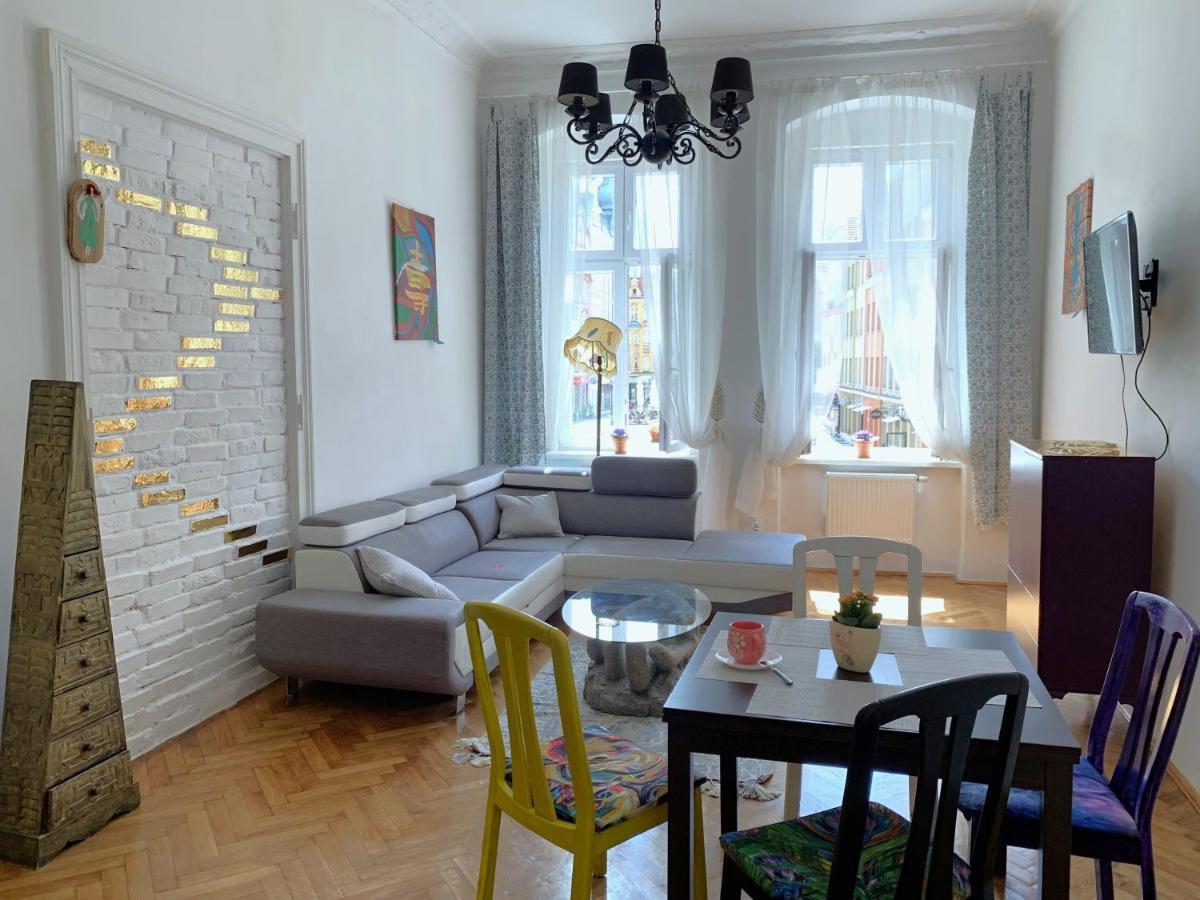 Rynekart Apartment Świdnica Exteriör bild
