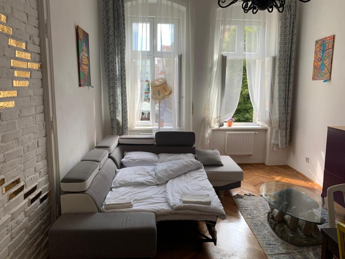 Rynekart Apartment Świdnica Exteriör bild